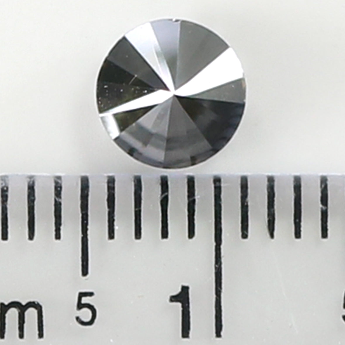 0.85 CT Natural Loose Round Shape Diamond Black Color Round Cut Diamond 5.70 MM Natural Loose Grey Color Round Brilliant Cut Diamond KQ2085