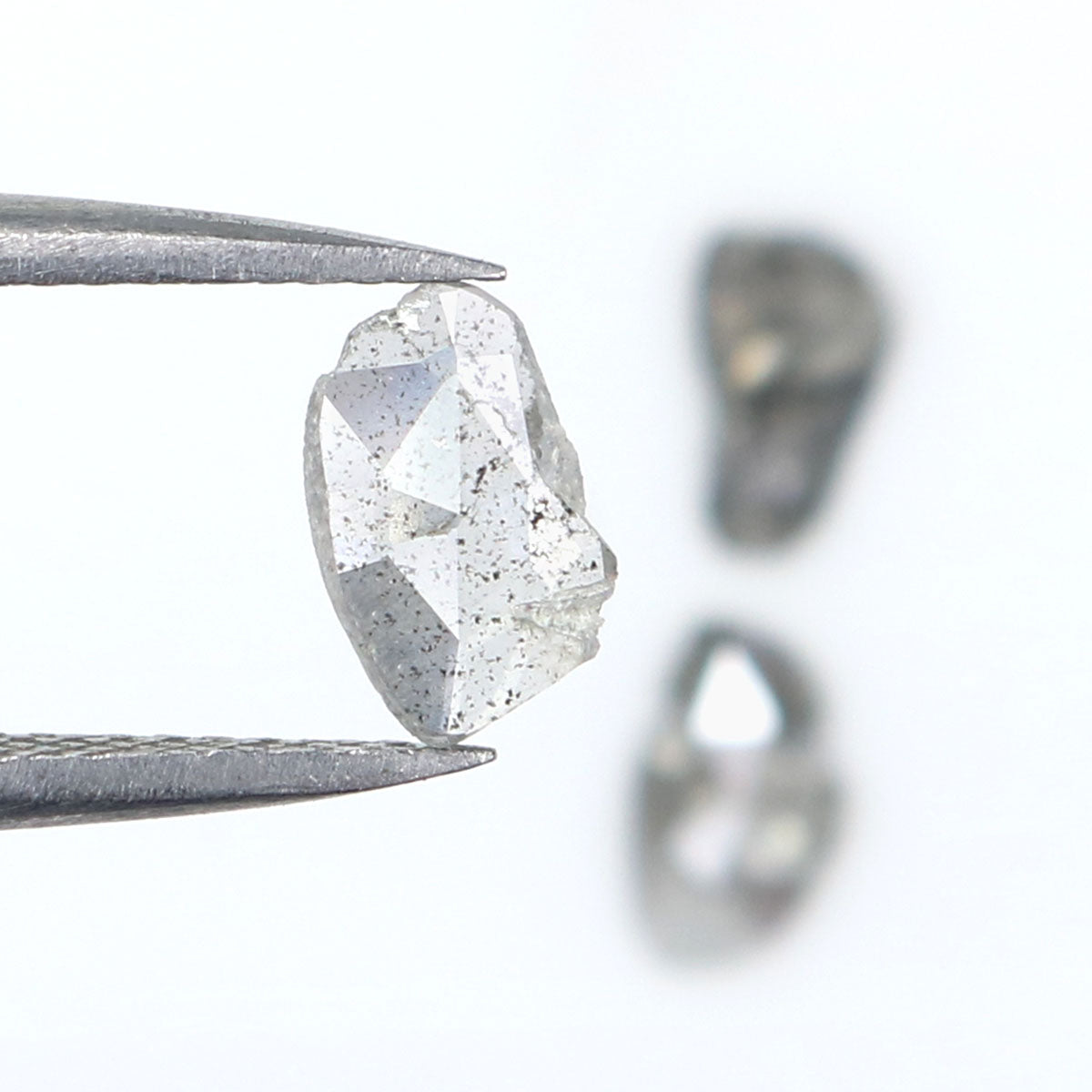 Natural Loose Slice Salt And Pepper Diamond Black Grey Color 0.91 CT 6.15 MM Slice Shape Rose Cut Diamond L2514