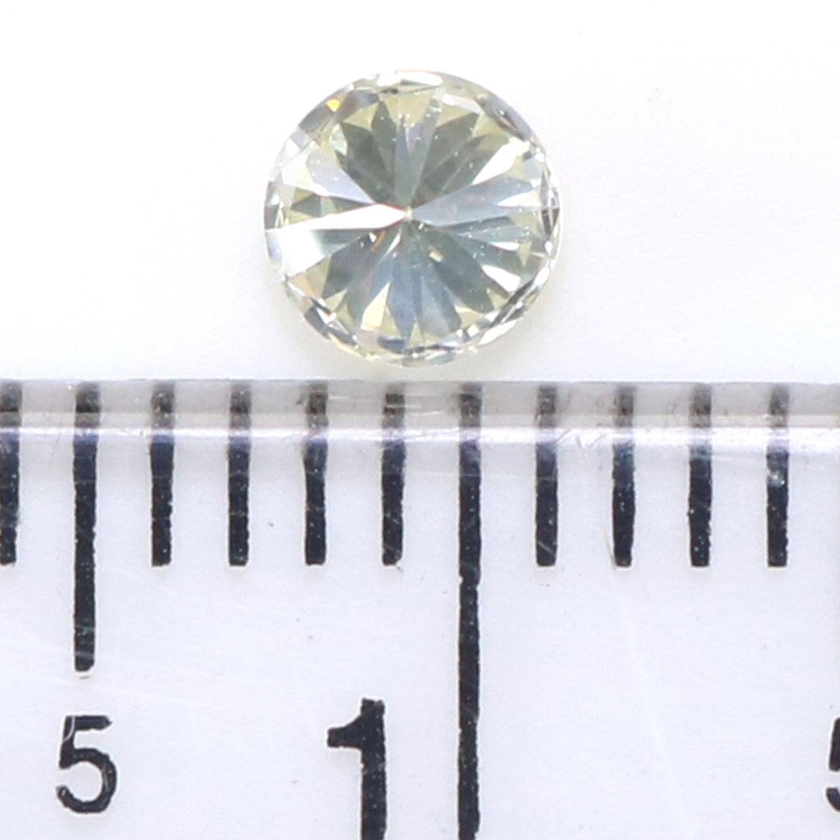 Natural Loose Round Brilliant Cut Diamond White - J Color 0.23 CT 3.85 MM Round Shape Brilliant Cut Diamond L2064