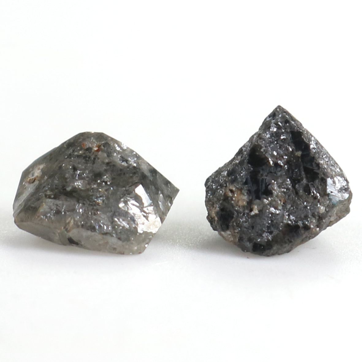 Natural Loose Rough Salt And Pepper Diamond Black Grey Color 2.75 CT 6.23 MM Rough Facet Shape Diamond KR2467