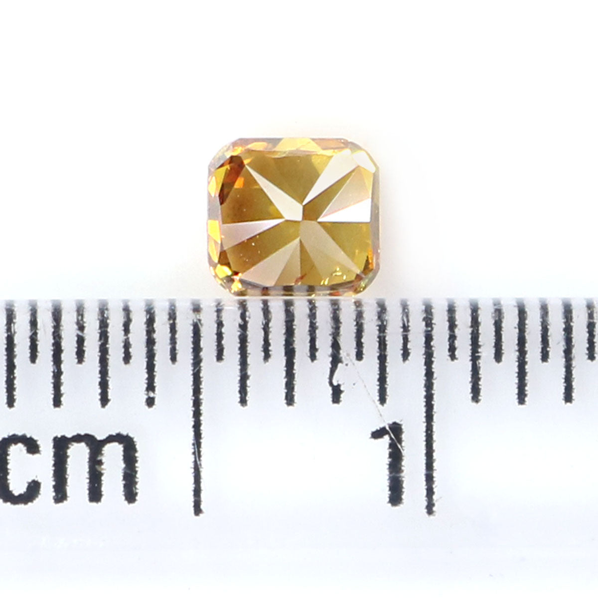 0.28 CT Natural Loose Cushion Shape Diamond Yellow Color Cushion Diamond 3.75 MM Natural Brown Color Cushion Brilliant Cut Diamond LQ8624