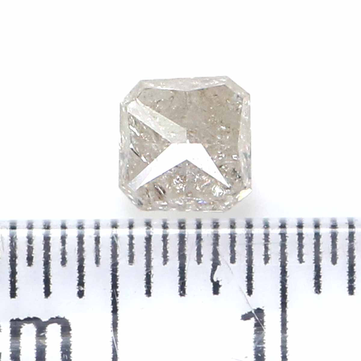0.48 CT Natural Loose Radiant Shape Diamond Yellow Color Radiant Cut Diamond 4.00 MM Natural Grey Color Radiant Brilliant Cut Diamond LQ5963