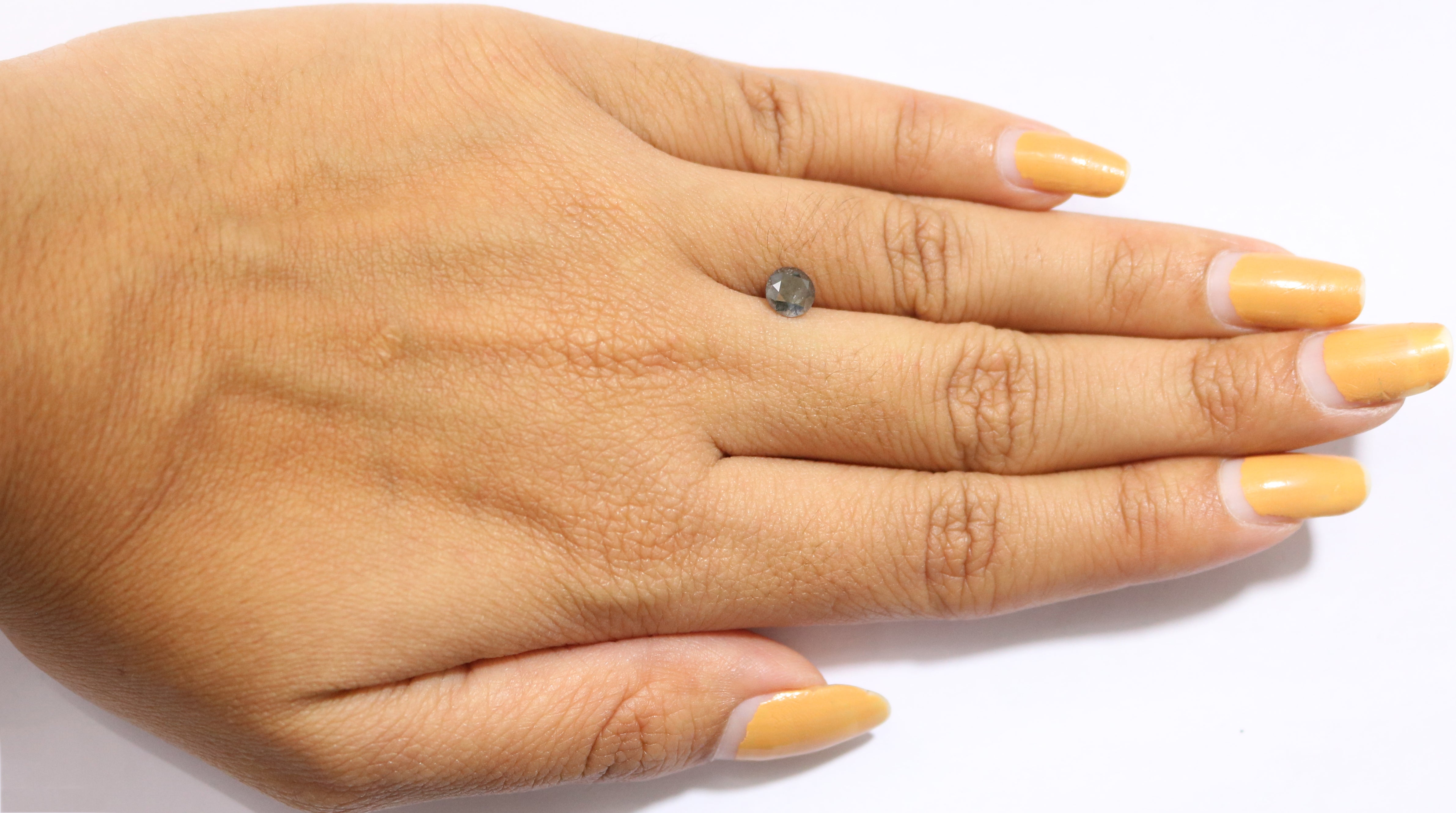 0.68 CT Natural Loose Round Shape Diamond Black Grey Color Round Cut Diamond 5.30 MM Salt And Pepper Round Brilliant Cut Diamond LQ1765