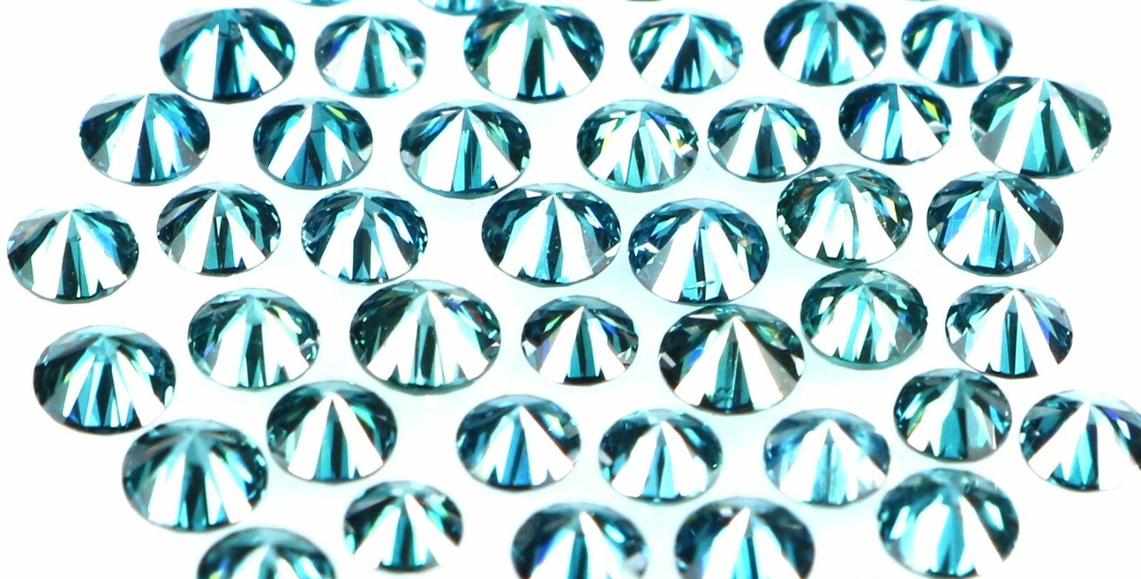 Natural Loose Diamond Round Blue Color SI1 VS1 Clarity 1.00 to 3.00 MM Q32