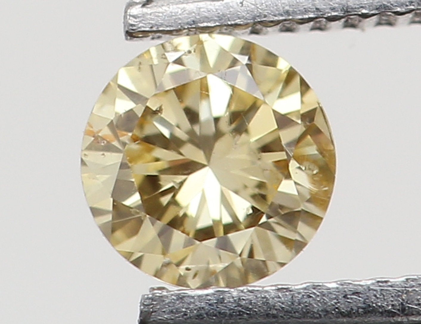 0.08 Ct Natural Loose Diamond, Orange Diamond, Yellow Diamond, Round Diamond, Round Brilliant Cut, Sparkling Diamond, Rustic Diamond L5154