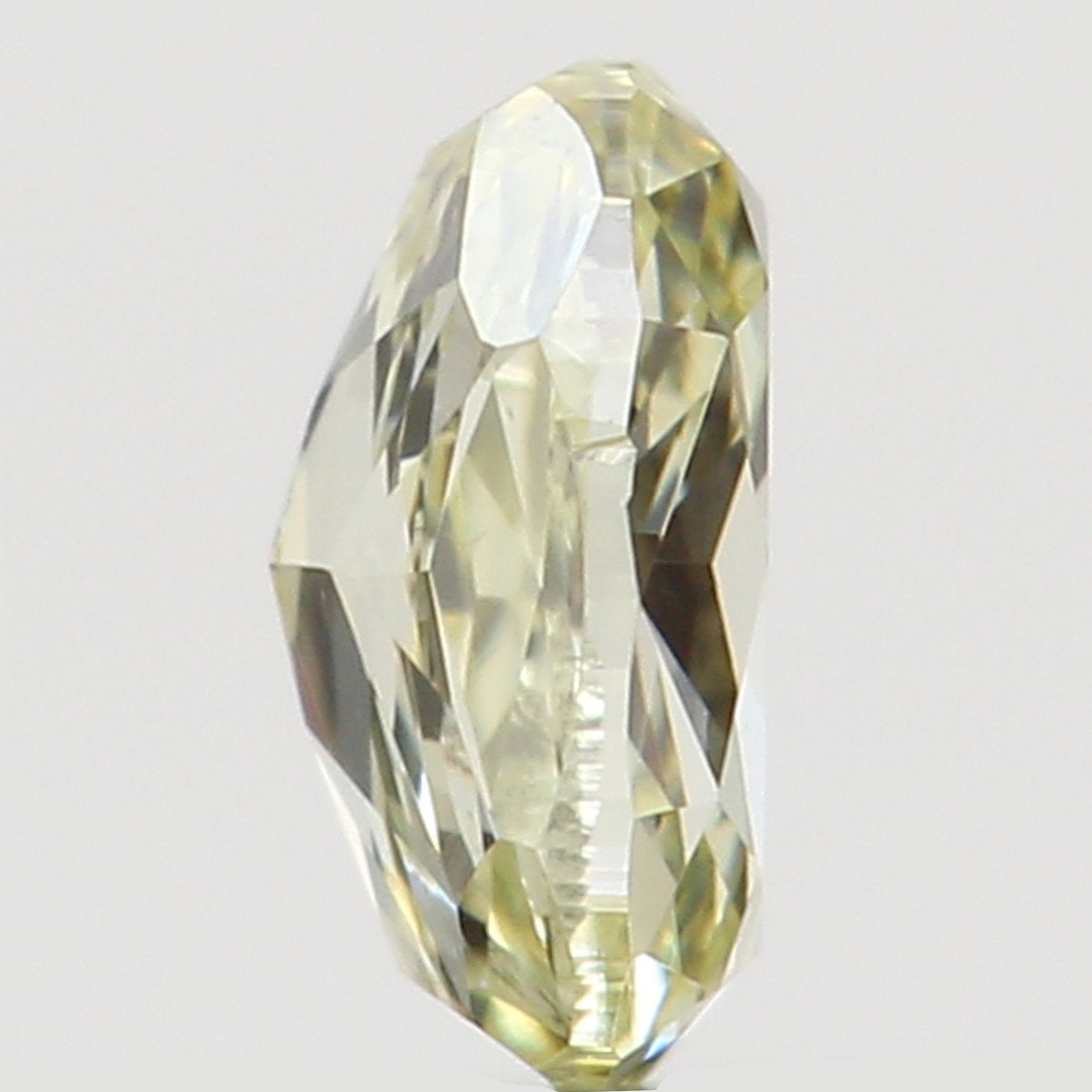 Natural Loose Diamond Oval Yellow Color SI1 Clarity 3.70 MM 0.15 Ct L6474