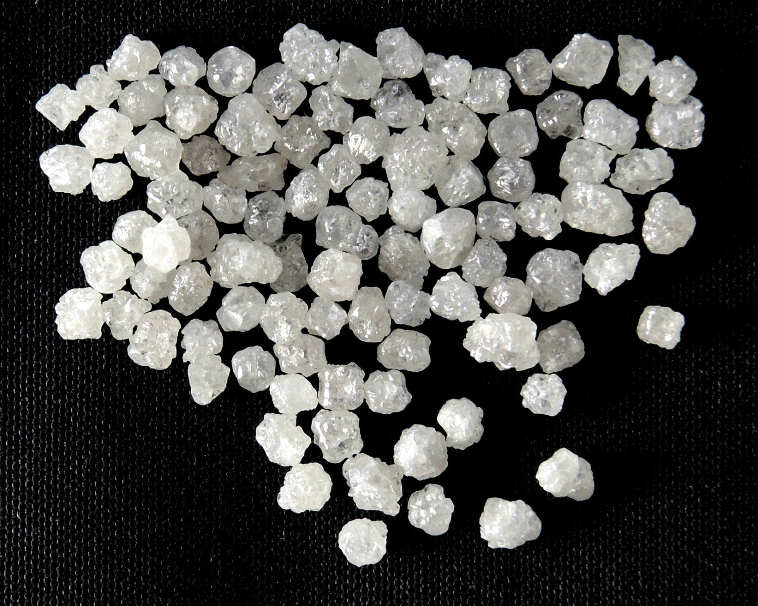 Natural Loose Diamond Rough Cube Silver White Color I3 Clarity 40 pcs Q99